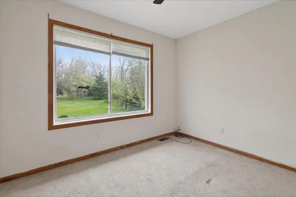 $240,900 | 1109 Candlewick Drive, Poplar Grove, IL 61065