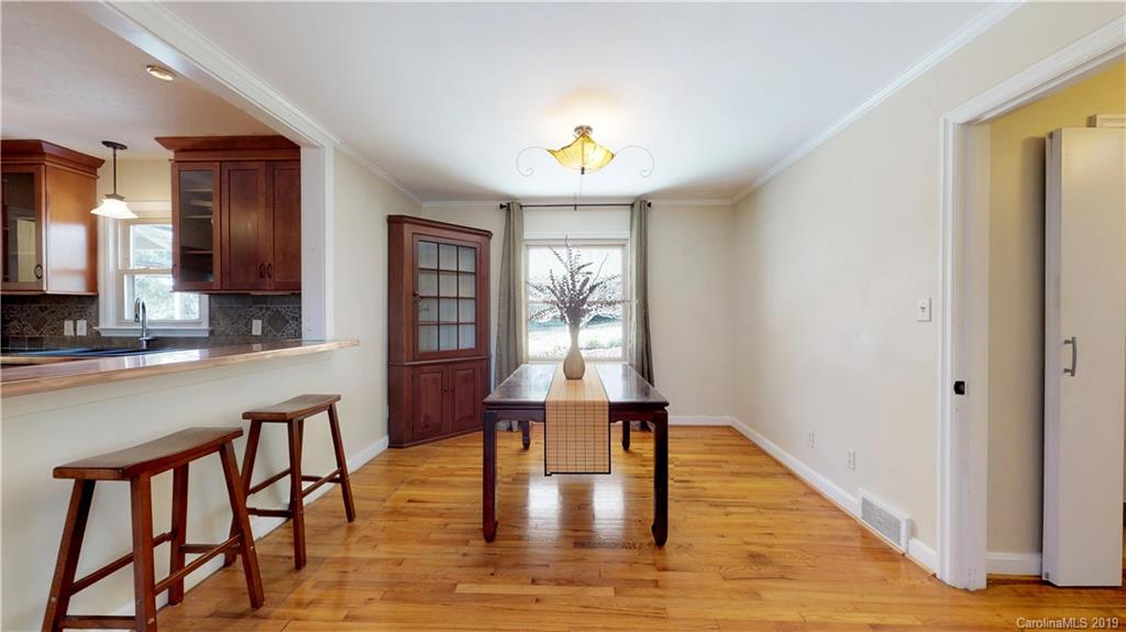 125 Beverly Road Asheville, NC 28805 - Photo 16 of 30 Gallery Image 16