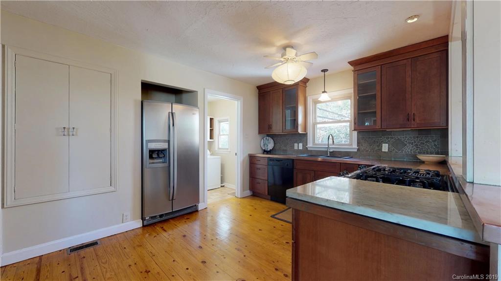 125 Beverly Road Asheville, NC 28805 - Photo 19 of 30 Gallery Image 19