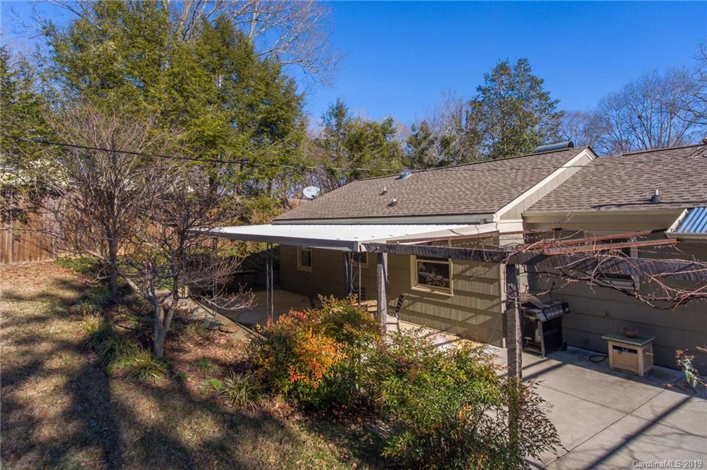 125 Beverly Road Asheville, NC 28805 - Photo 10 of 30 Gallery Image 10