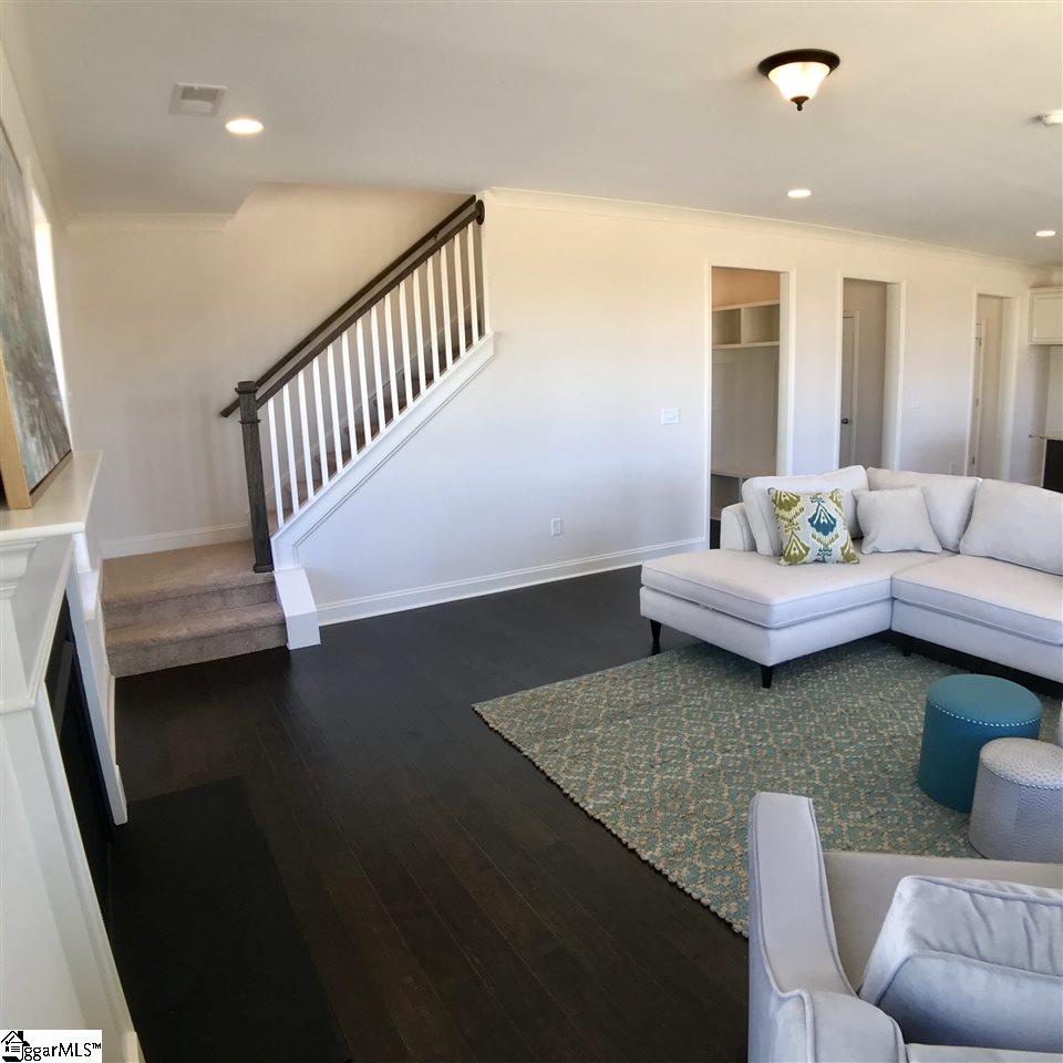 501 Culledon Way Simpsonville, SC 29681 - Photo 8 of 36 Gallery Image 8