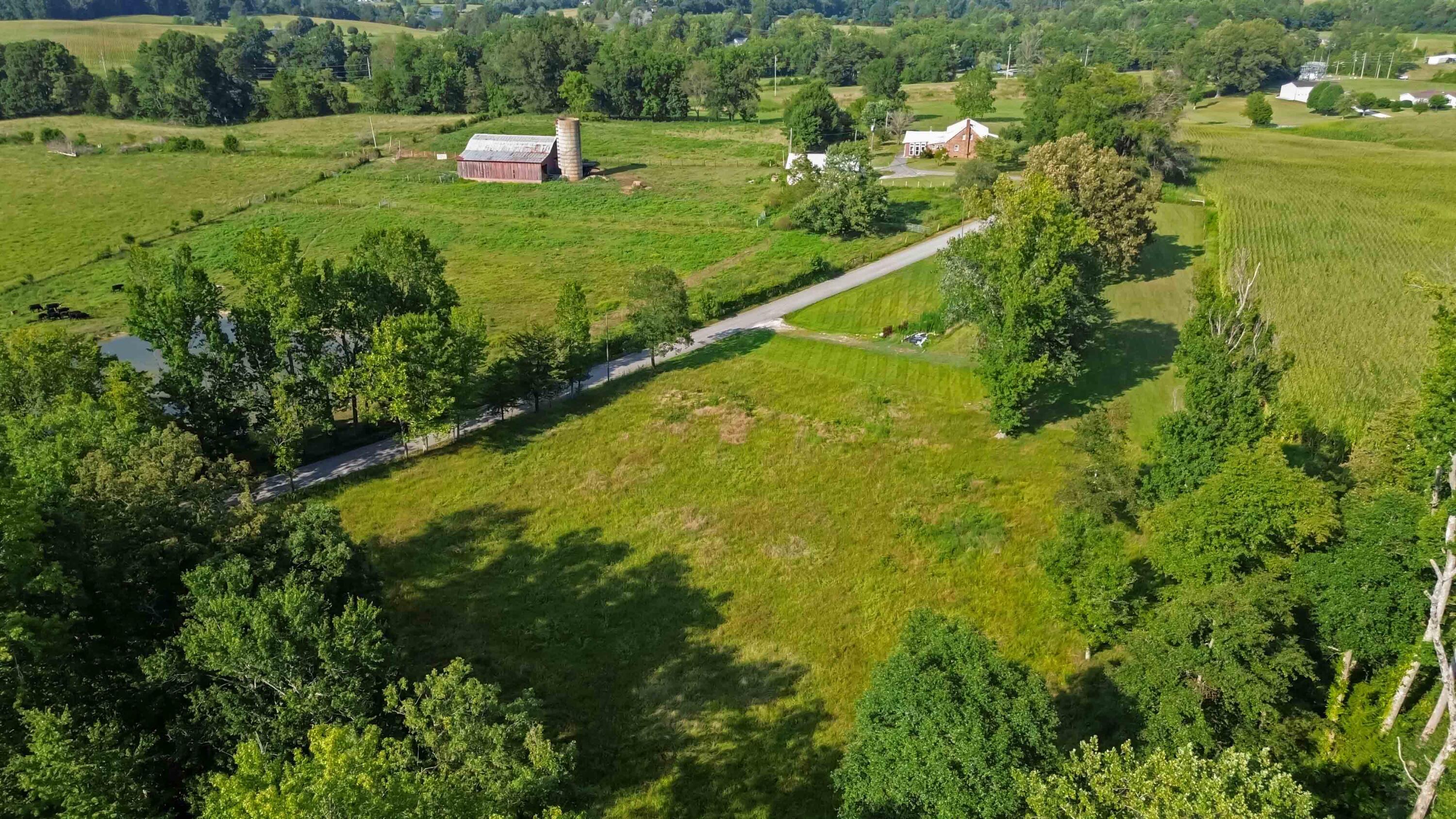 381 Hudson Branch Road Nancy, KY 42544 - Photo 13 of 15 011