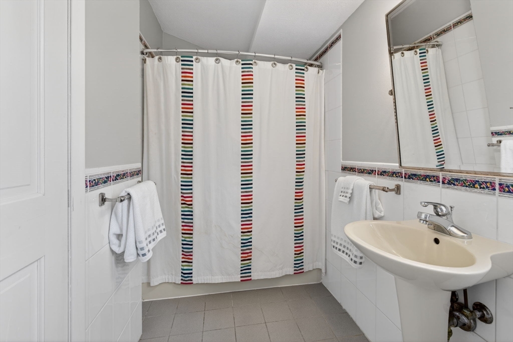 23 Greybirch Road Andover, MA 01810 - Photo 32 of 42