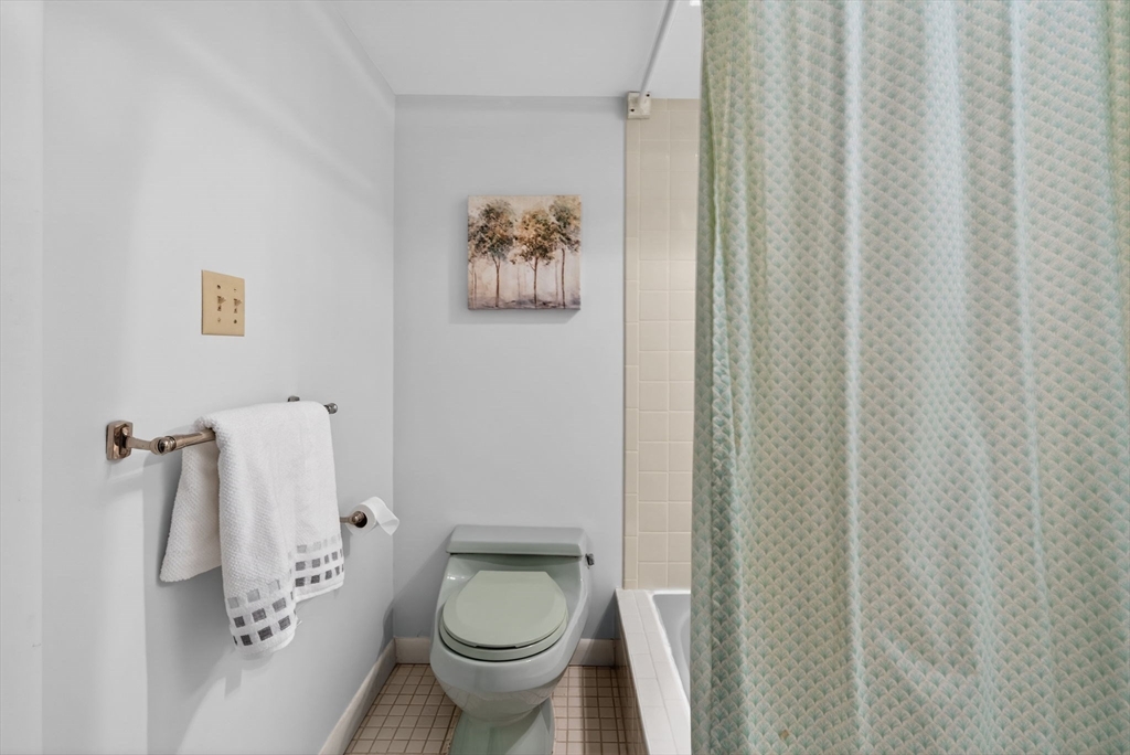 23 Greybirch Road Andover, MA 01810 - Photo 38 of 42