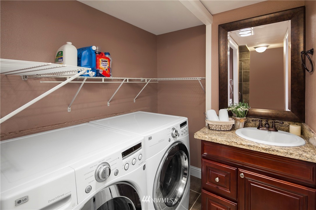 11014 Northeast 150th Street Bothell, WA 98011 - Photo 15 of 18 Gallery Image 15