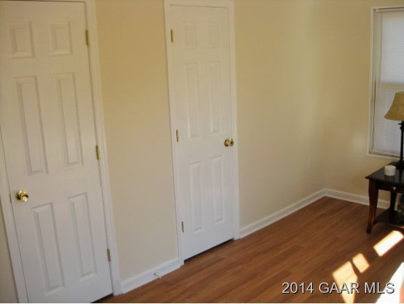 834 Augusta Farms Road Waynesboro, VA 22980 - Photo 9 of 17 a view of a room