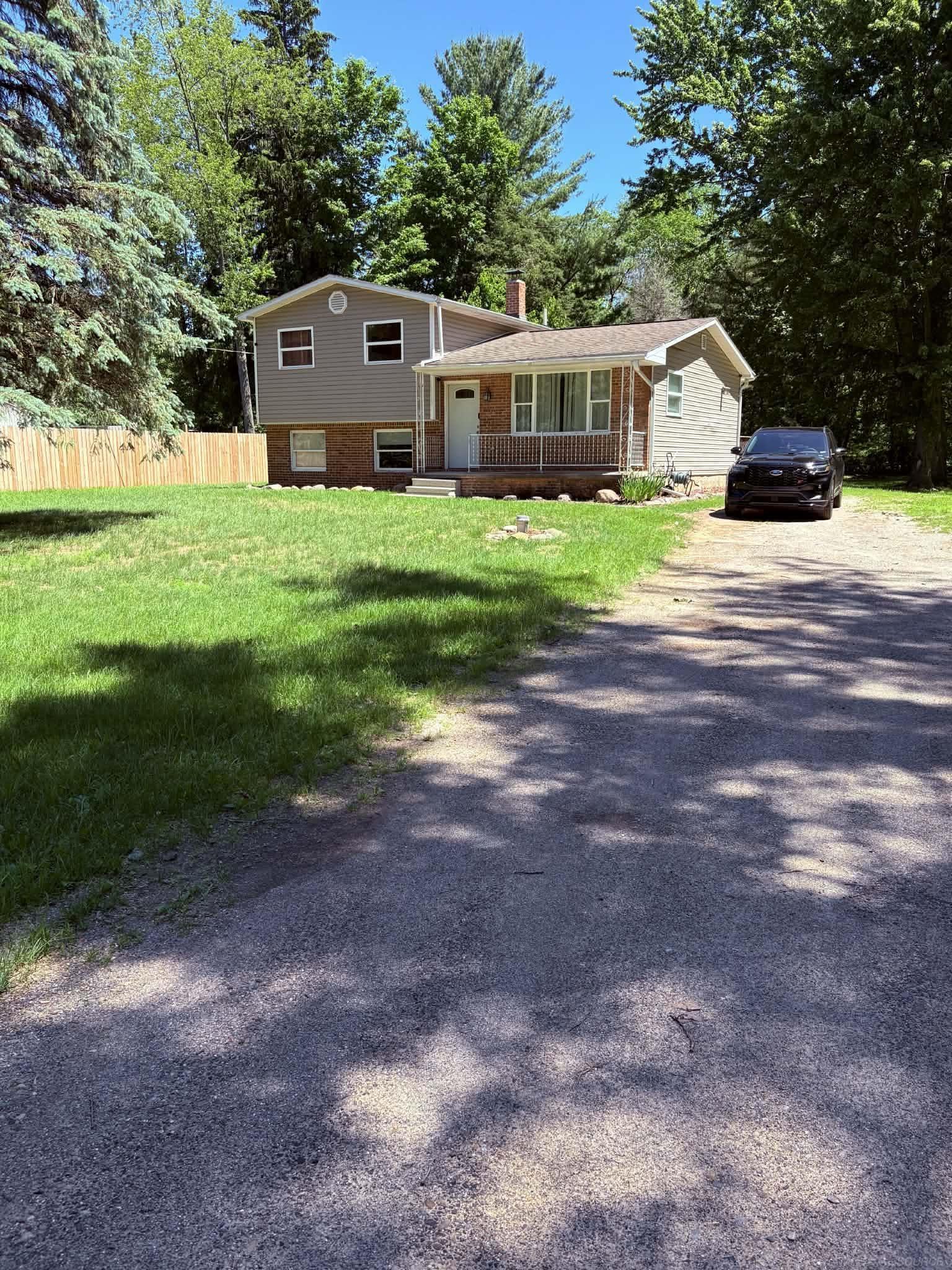 8181 Bray Road Vassar, MI 48768 - Photo 1 of 34