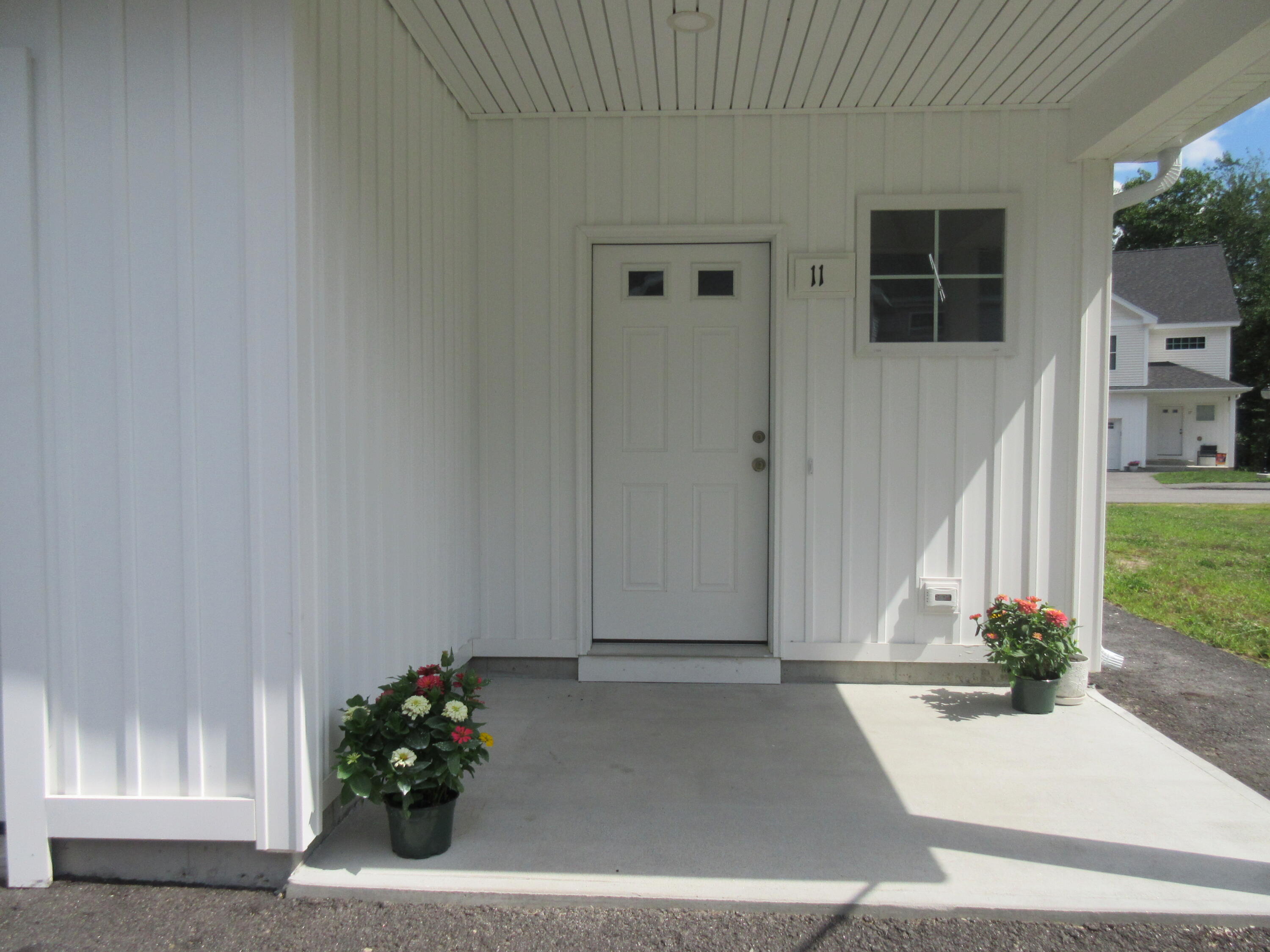 11 Sidetrack Lane Springvale, ME 04083 - Photo 2 of 31 IMG_1806