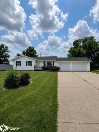 $179,000 | 103 Valley W Drive, Mount Ayr, IA 50854
