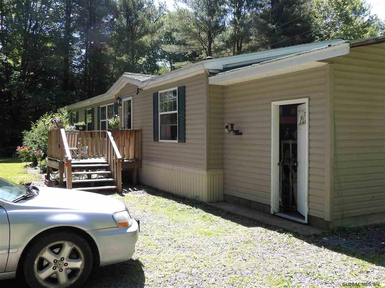 224 Smith Road Perth, NY 12010 - Photo 3 of 31 Photo 3