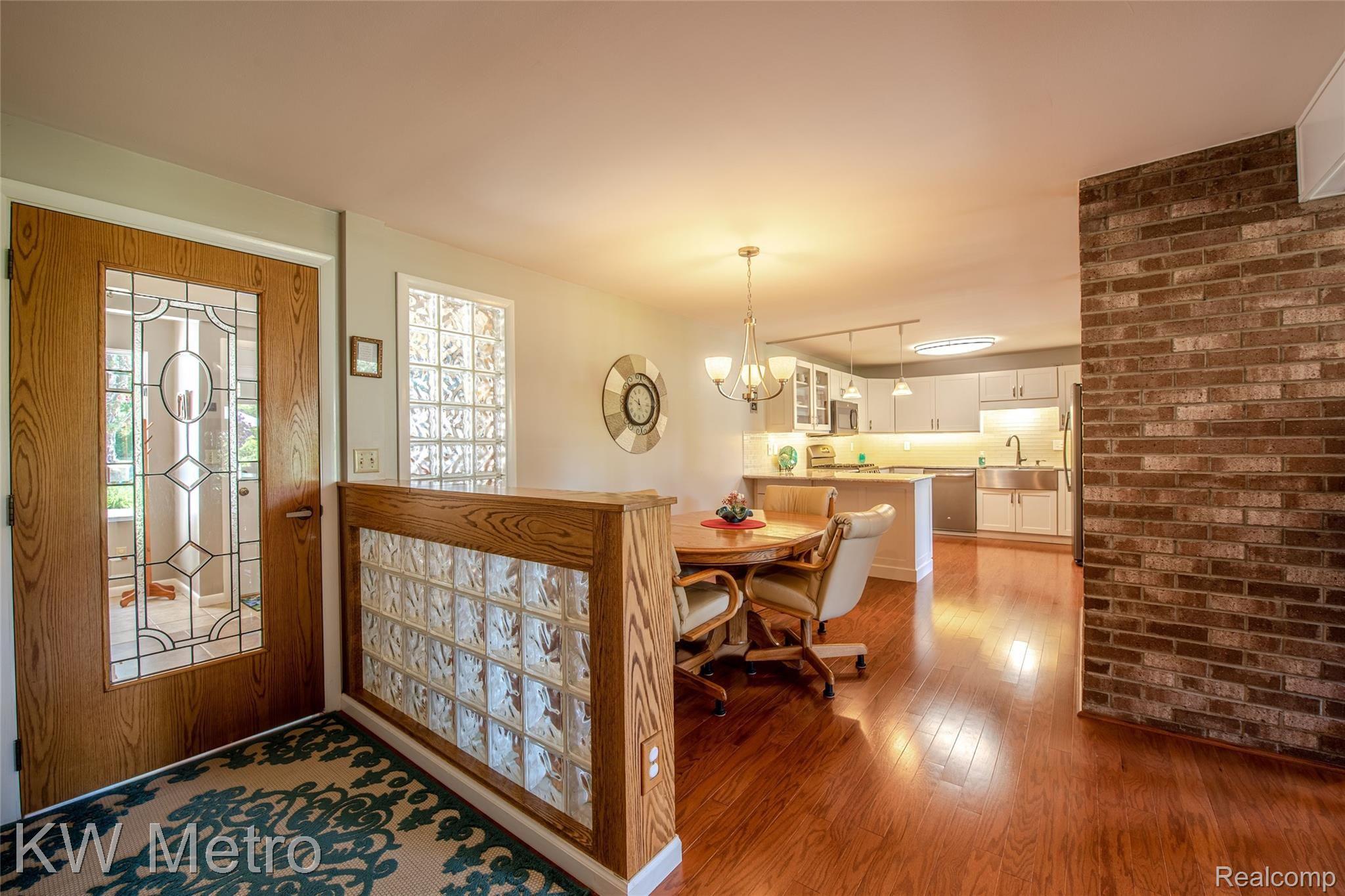 4879 Holmes Road Goodrich, MI 48438 - Photo 5 of 40 Dining and Kitchen