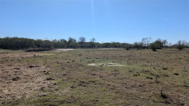 $500,000 | 0 South Meadow Lane, El Campo, TX 77437