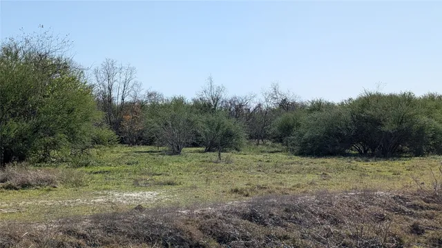 $500,000 | 0 South Meadow Lane, El Campo, TX 77437