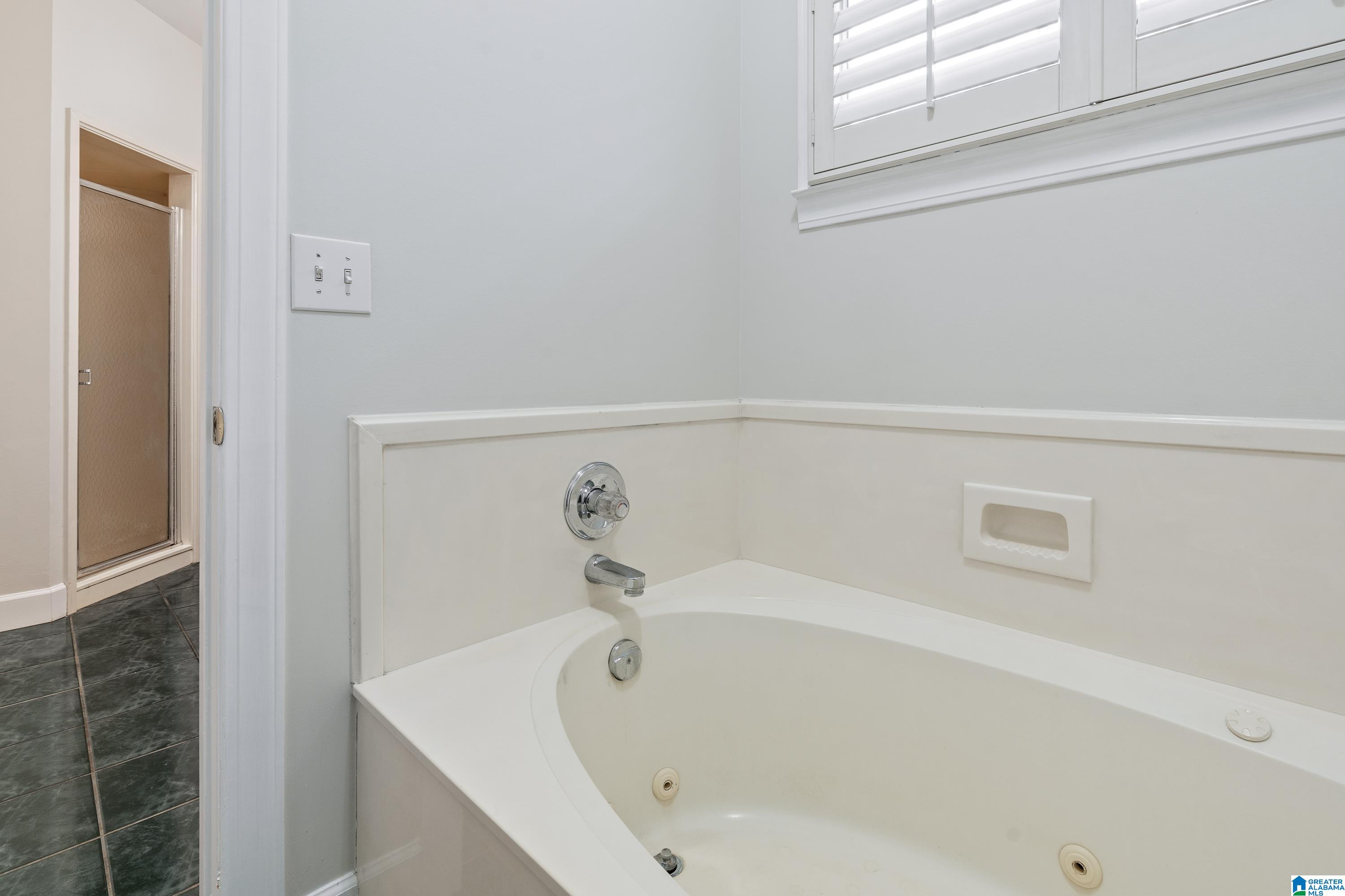 108 Azalea Trail Oneonta, AL 35121 - Photo 23 of 45