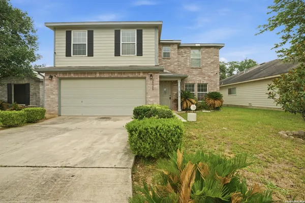 $2,100 | 20526 Blue Trinity, San Antonio, TX 78259