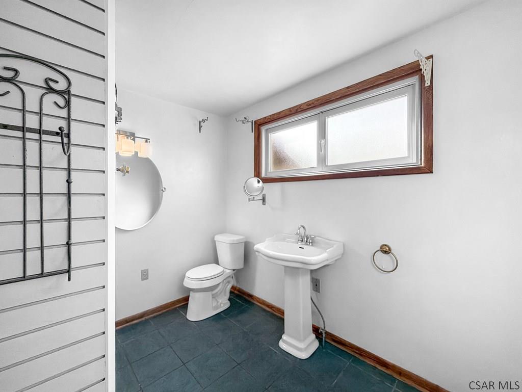 389 Ridgeview Lane Johnstown, PA 15909 - Photo 42 of 60