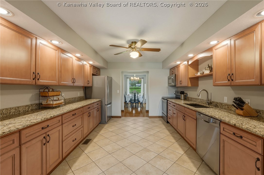 376 Cash Lane Winfield, WV 25213 - Photo 15 of 49 Gallery Image 15