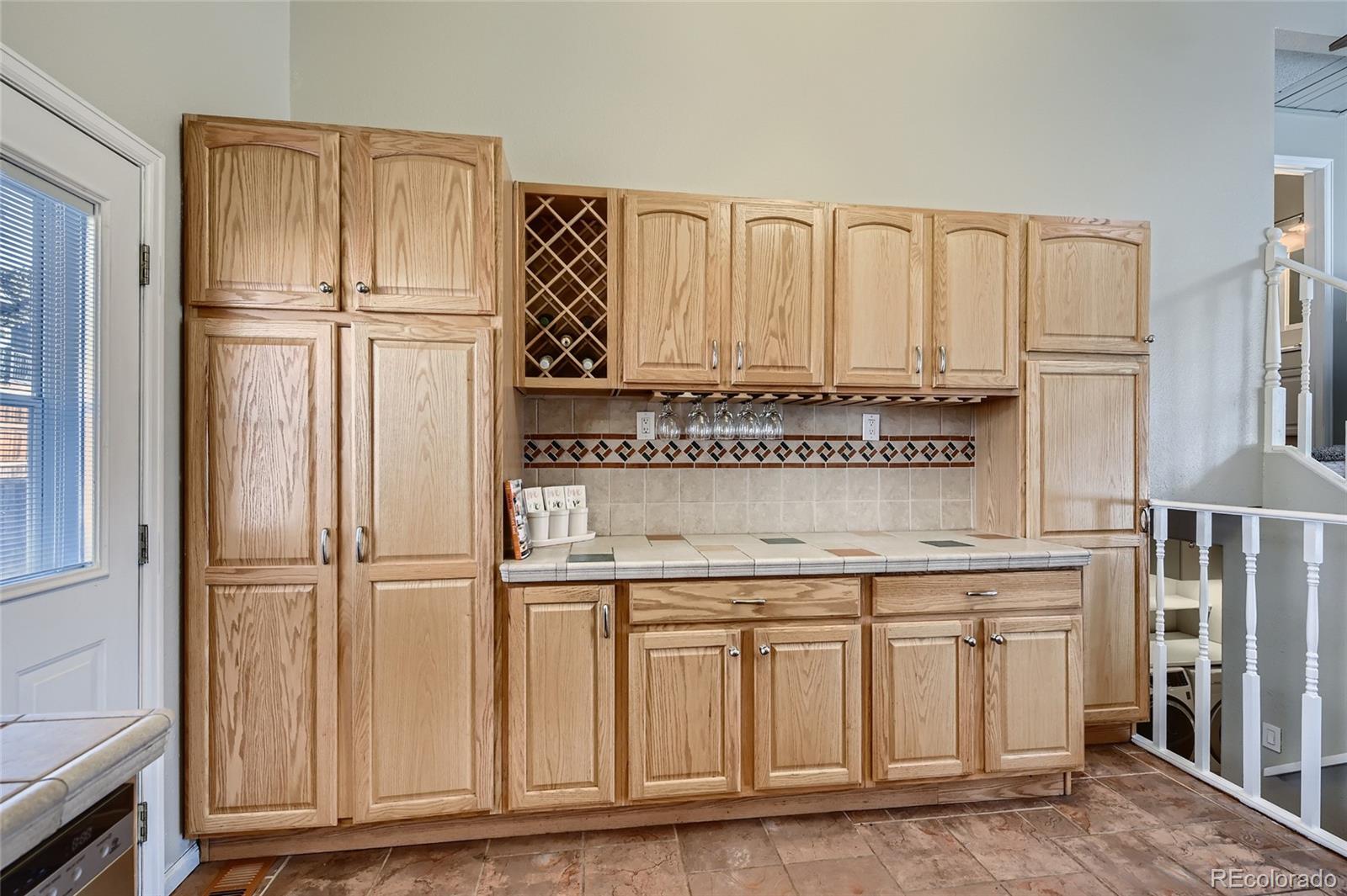 657 Longfellow Lane Highlands Ranch, CO 80126 - Photo 8 of 28 Gallery Image 8