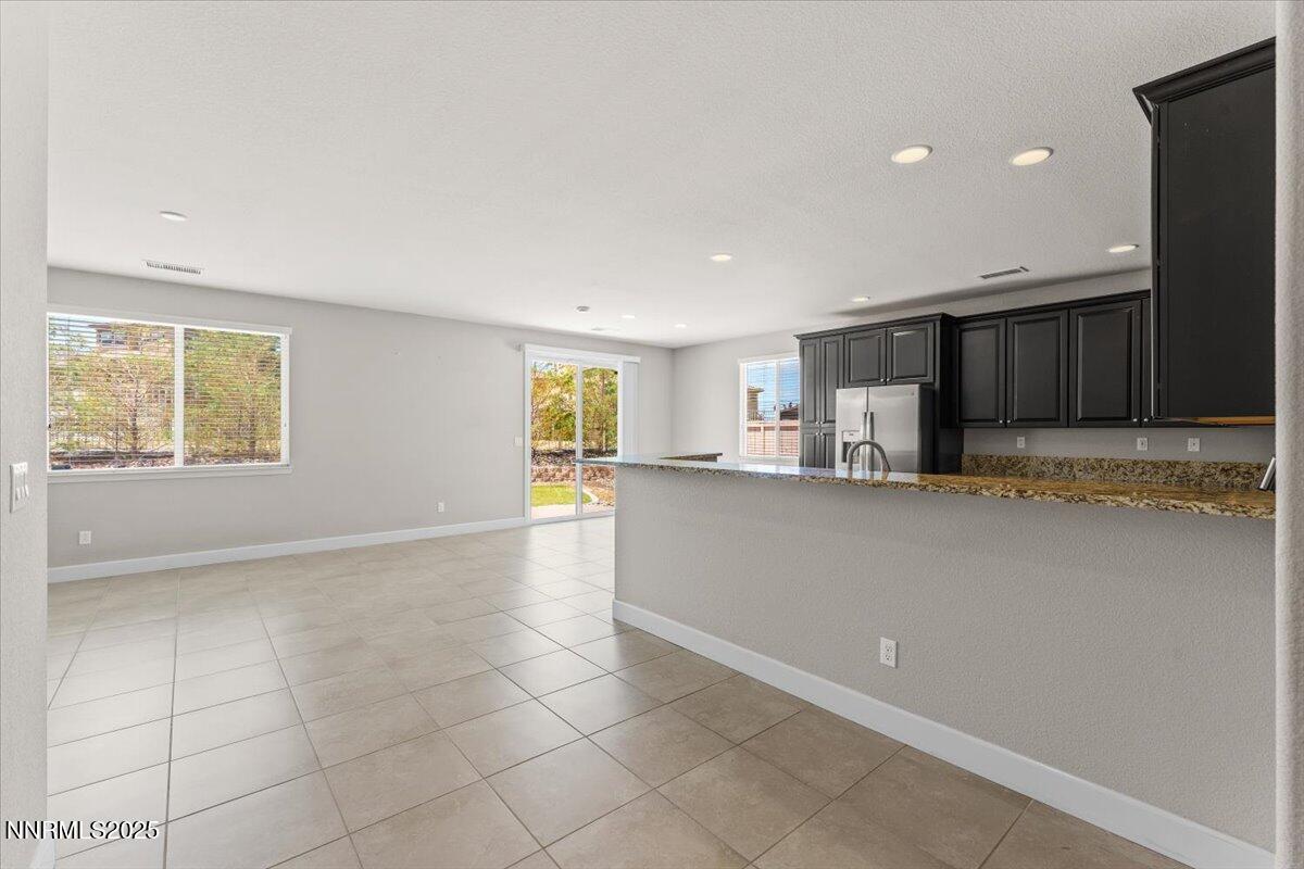 10571 Cir Oaks Court Reno, NV 89521 - Photo 3 of 42 06-10571 Circle Oaks Court Reno NV 89521