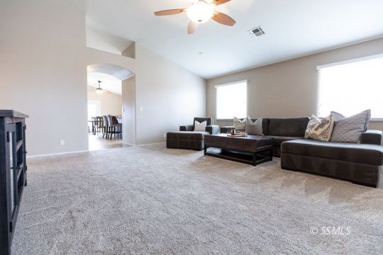 716 Valarie Street Ridgecrest, CA 93555 - Photo 6 of 37