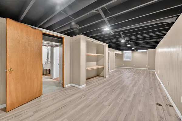 $442,500 | 385 Hollywood Drive, Saline, MI 48176