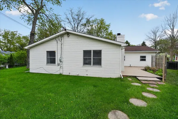 $442,500 | 385 Hollywood Drive, Saline, MI 48176