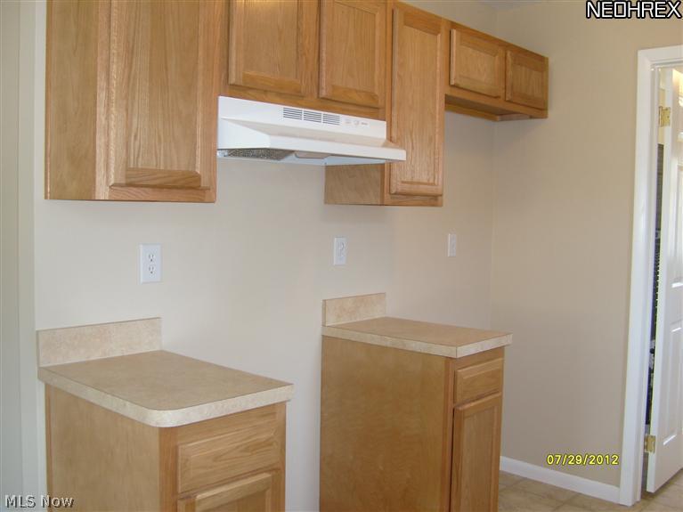 4935 Wake Robin Road Mentor, OH 44060 - Photo 13 of 25