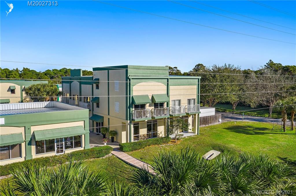 437 Northeast Baker Road Stuart, FL 34994 - Photo 25 of 29 Gallery Image 25