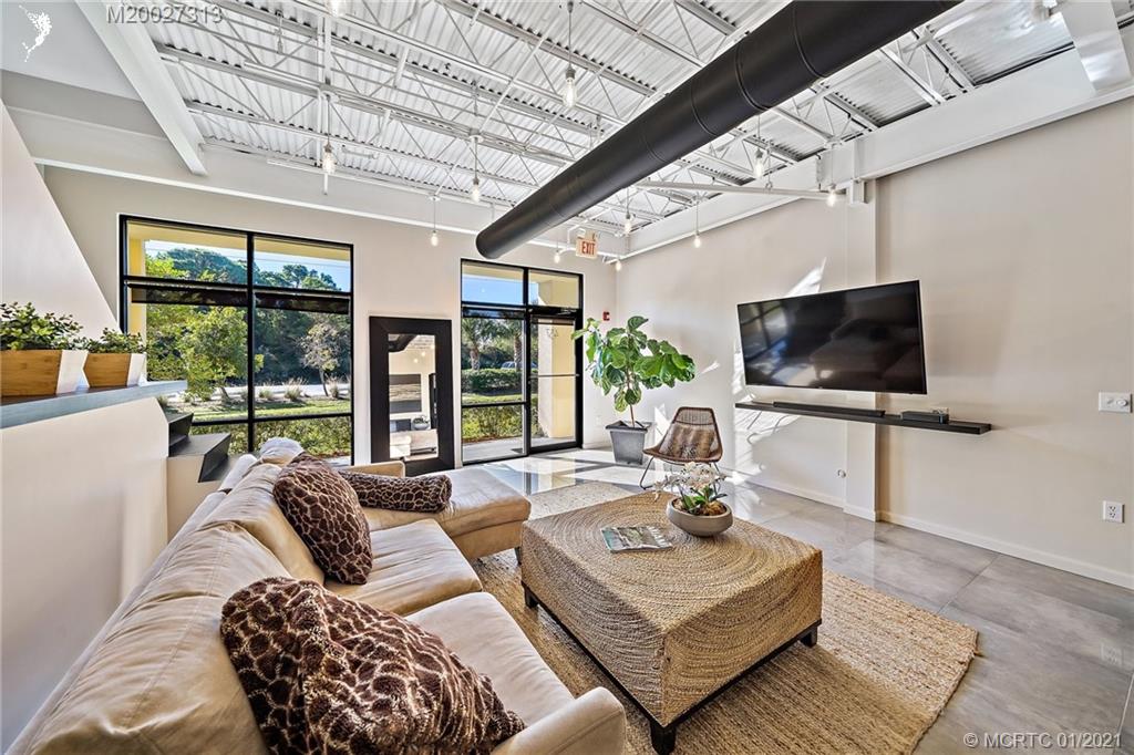 437 Northeast Baker Road Stuart, FL 34994 - Photo 3 of 29 Gallery Image 3