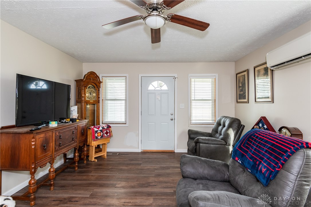 5093 Hussey Road Jamestown, OH 45335 - Photo 23 of 51
