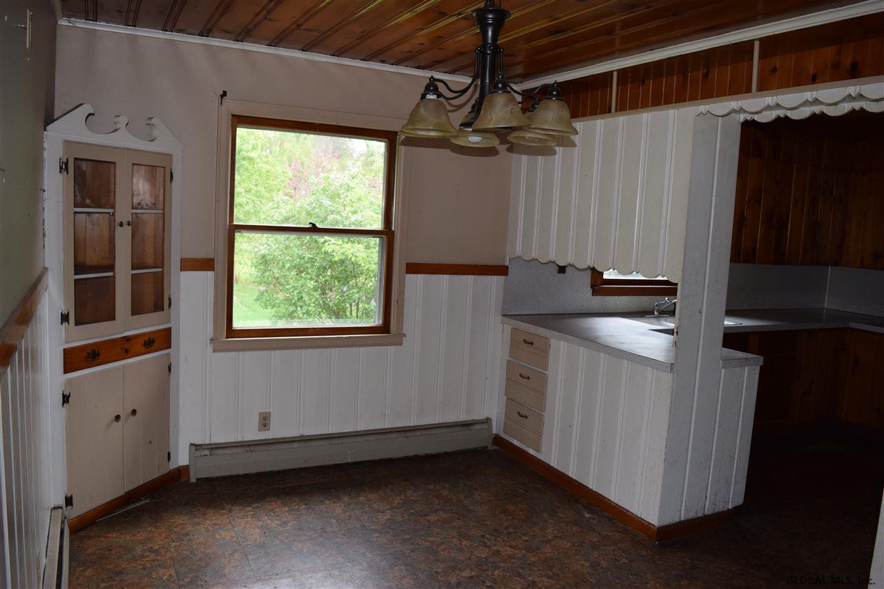 12 Asprion Road Bethlehem, NY 12077 - Photo 3 of 22 Photo 3