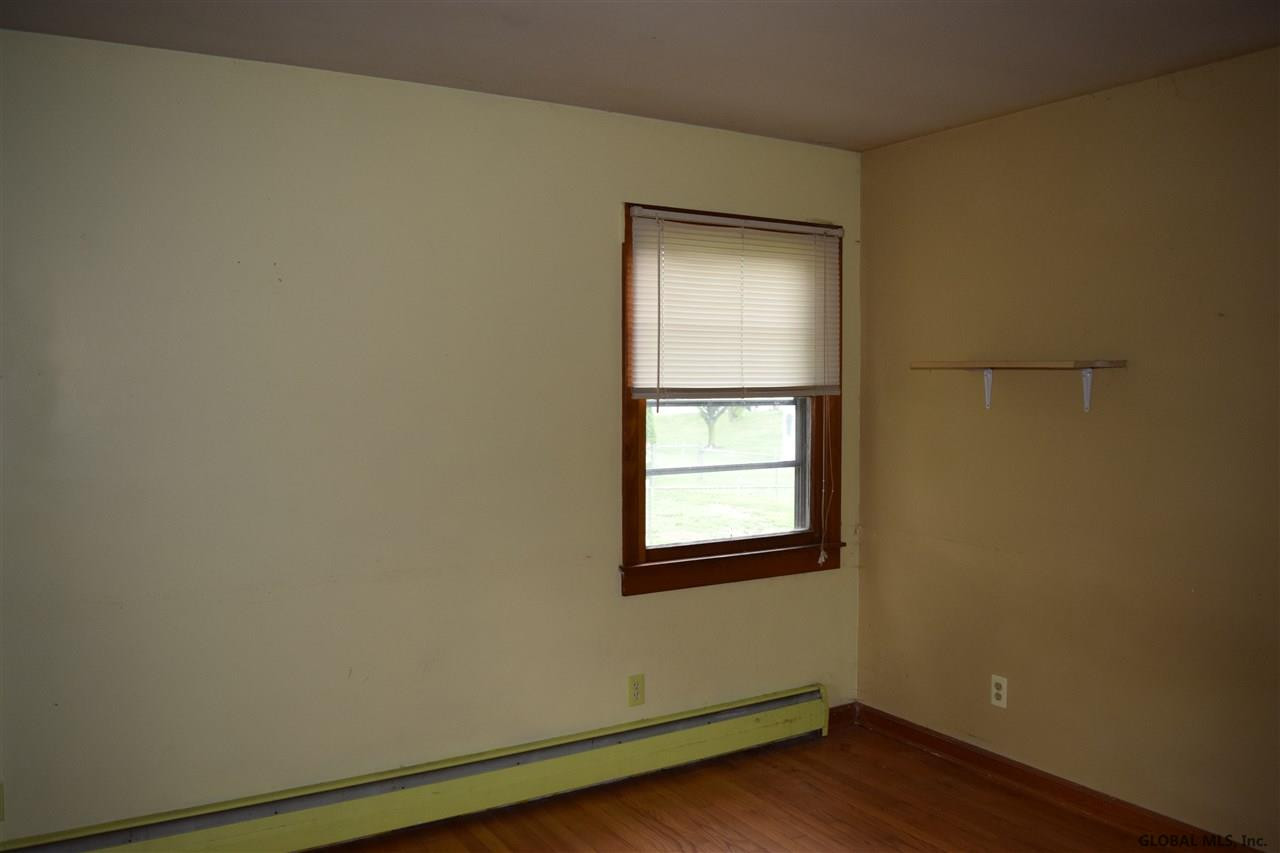 12 Asprion Road Bethlehem, NY 12077 - Photo 8 of 22 Photo 8