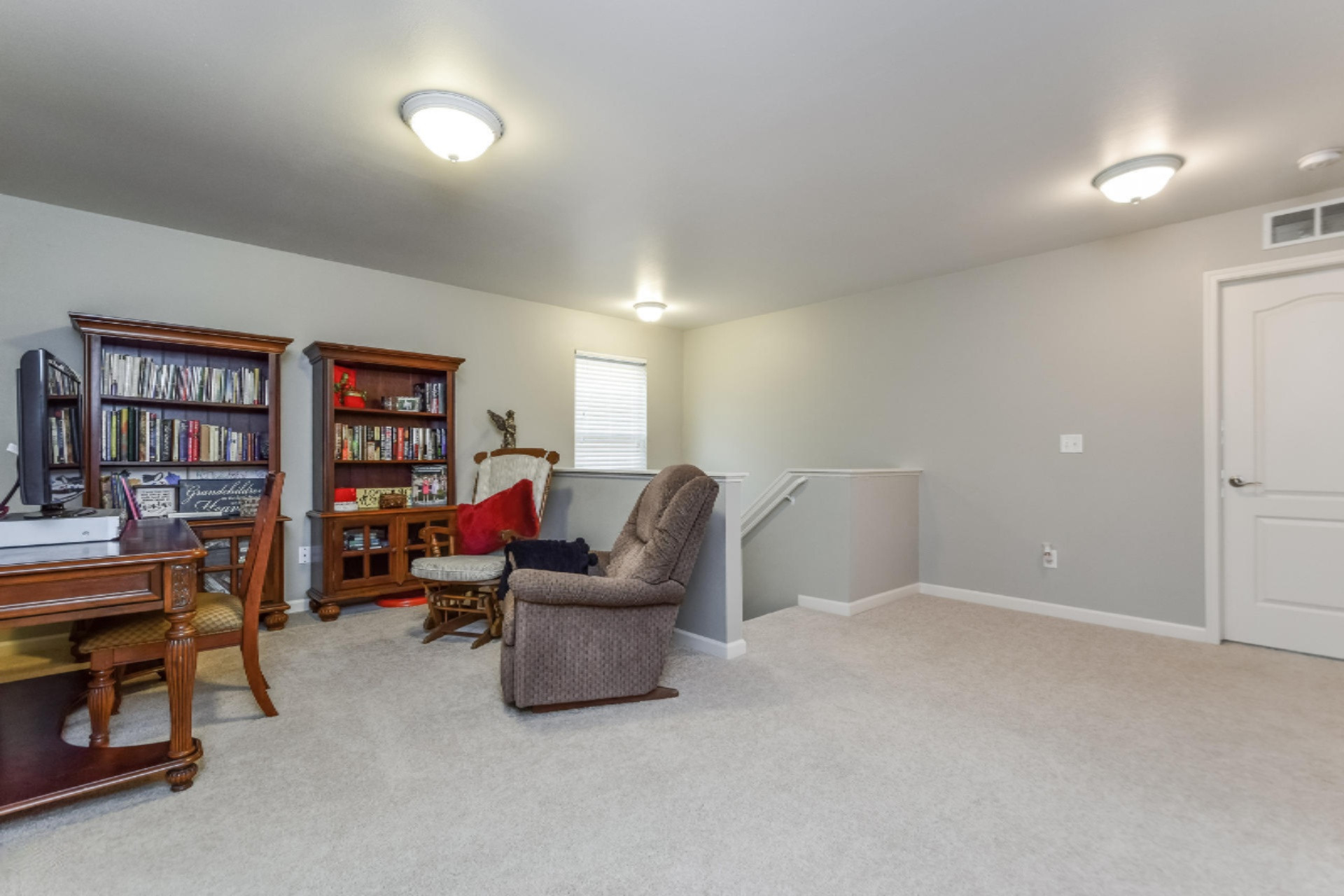 8562 Sunnyview Road Southeast Caledonia, MI 49316 - Photo 12 of 22 015-Loft-5734179-medium