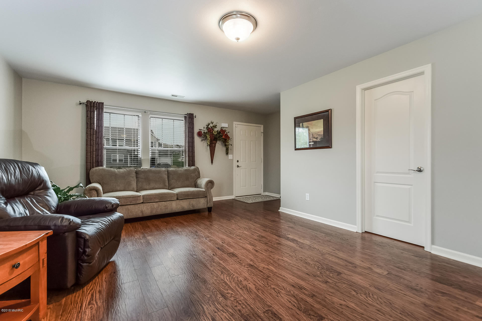 8562 Sunnyview Road Southeast Caledonia, MI 49316 - Photo 3 of 22 005-Living_Room-5734165-medium