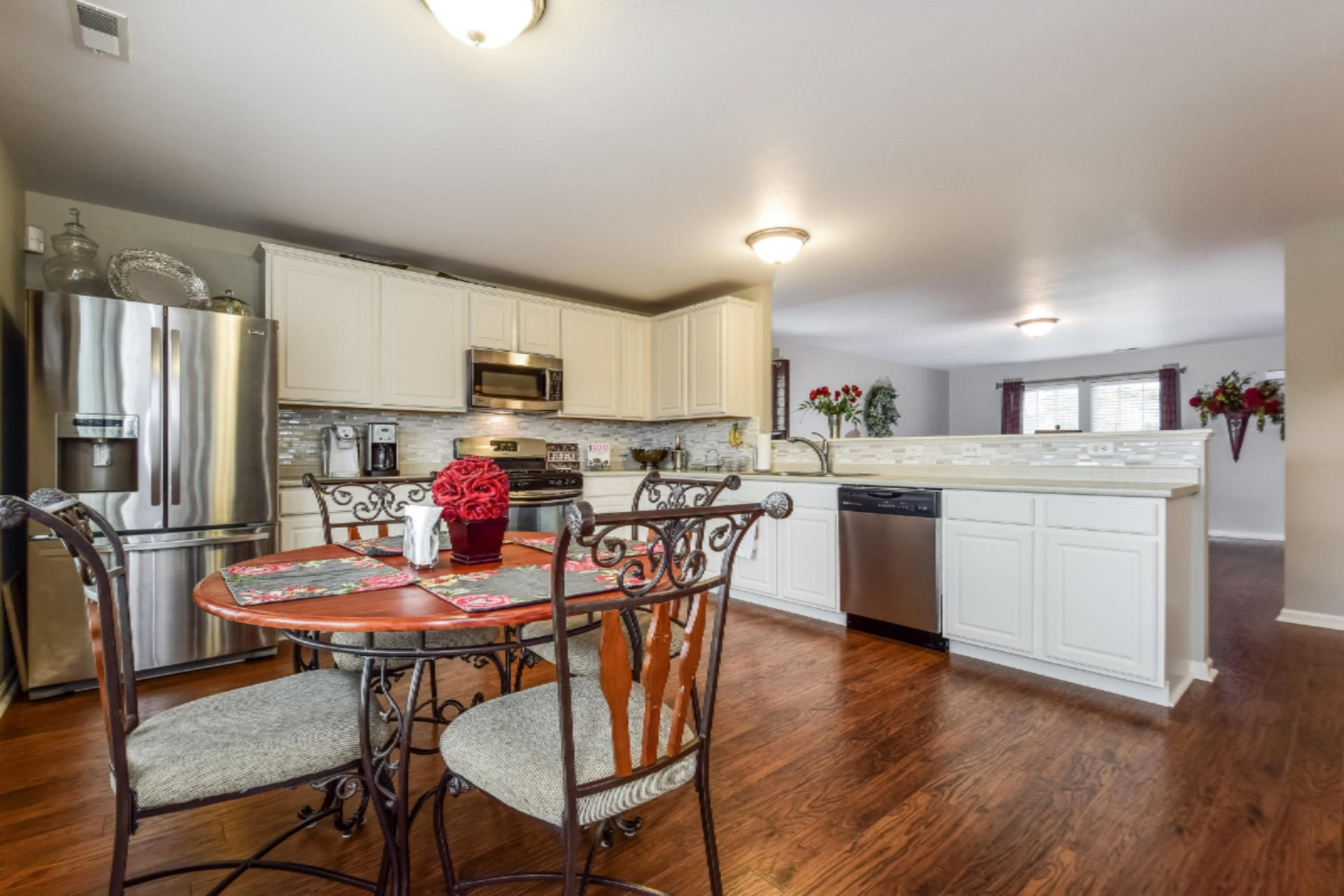 8562 Sunnyview Road Southeast Caledonia, MI 49316 - Photo 7 of 22 009-Kitchen-5734167-medium