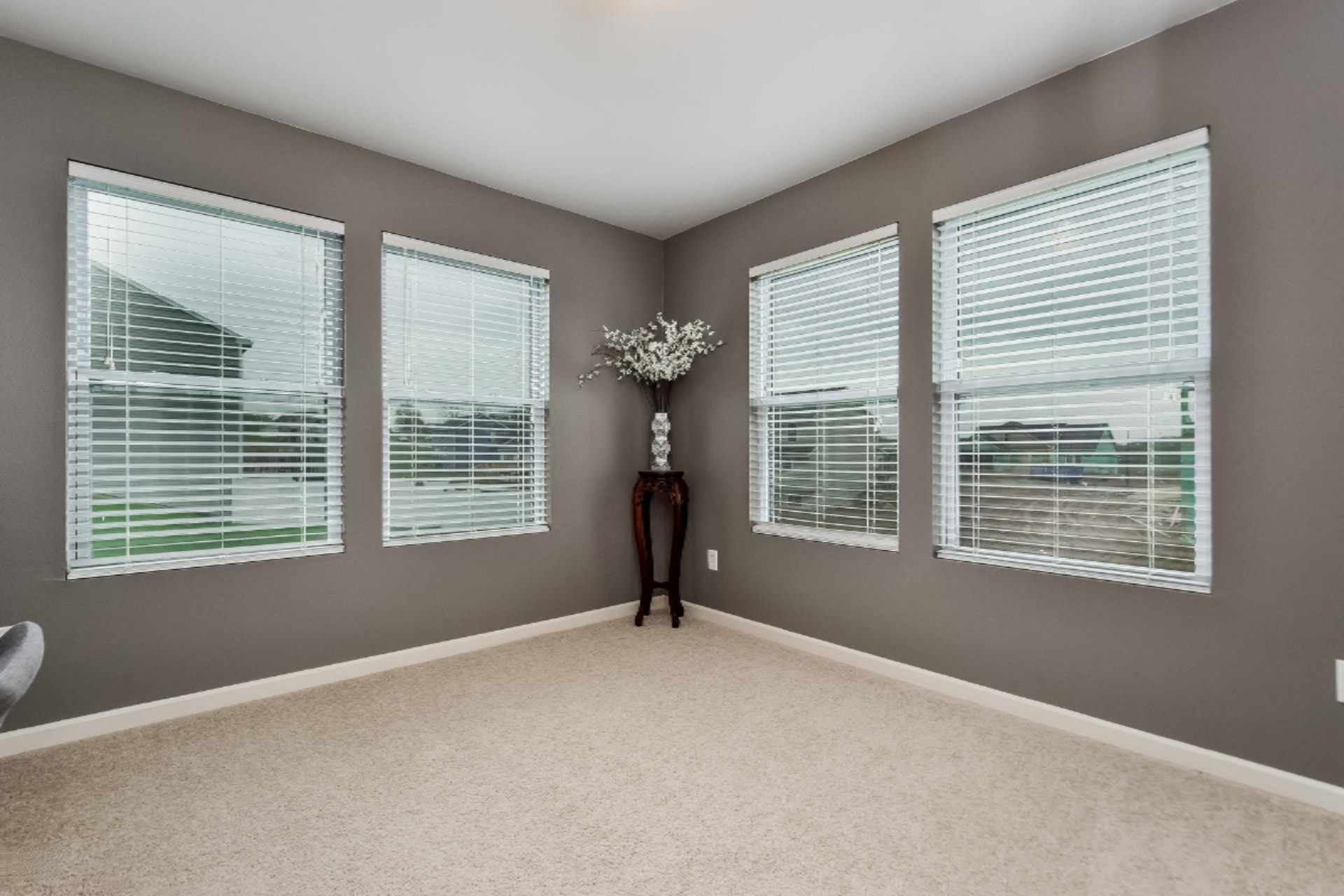 8562 Sunnyview Road Southeast Caledonia, MI 49316 - Photo 10 of 22 013-Office-5734158-medium