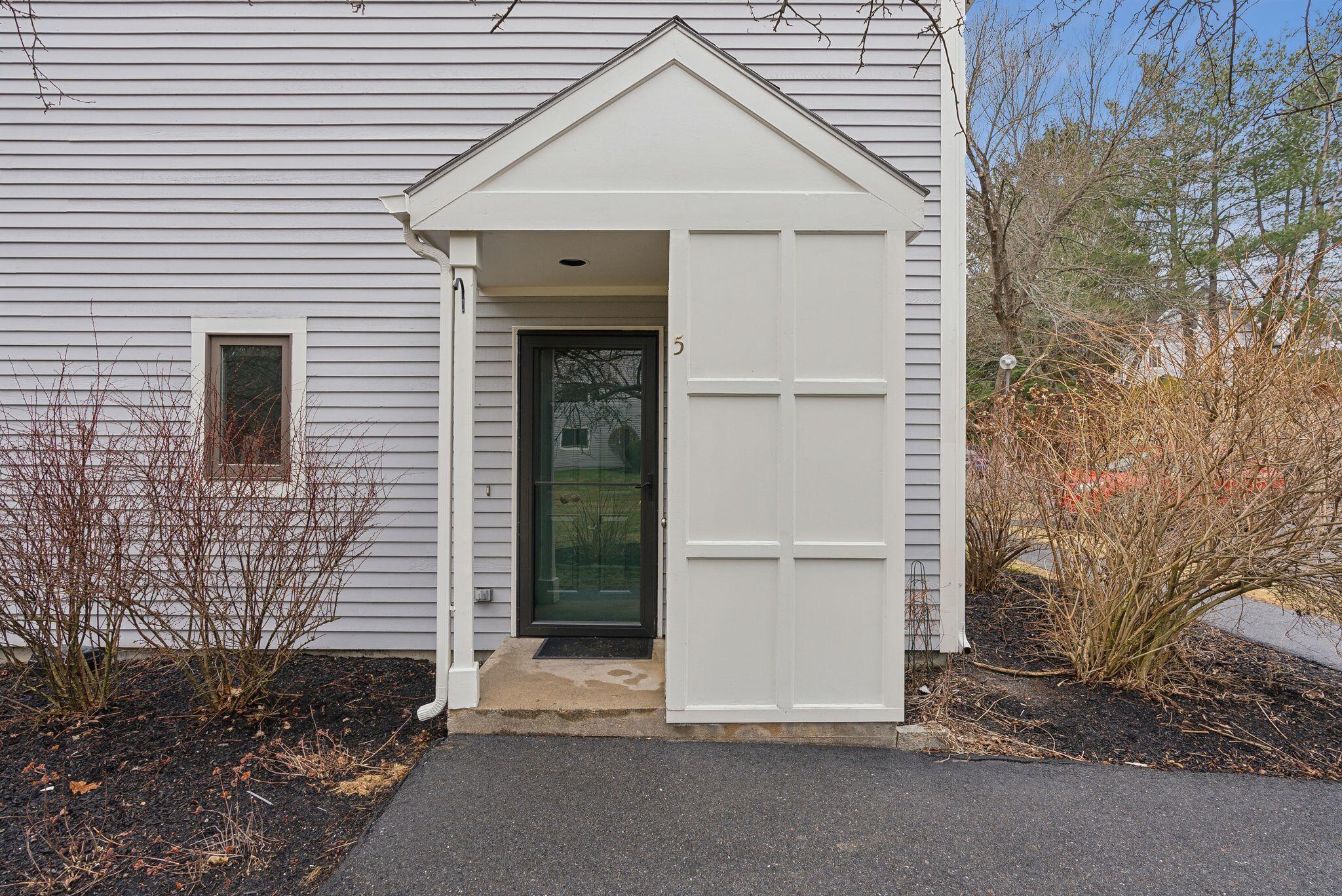 121 Bay Saint Extension, Unit 5 Portland, ME 04103 - Photo 37 of 52 121 Bay St Ext #5