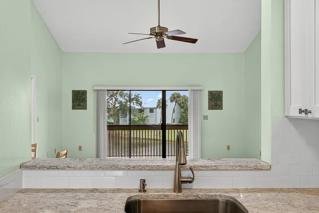 $239,000 | 5720 Pelican Pointe Drive, Unit 3, Sebastian, FL 32958