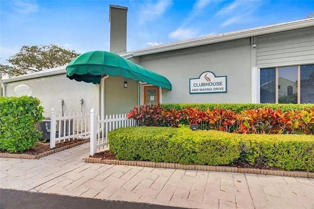 $239,000 | 5720 Pelican Pointe Drive, Unit 3, Sebastian, FL 32958