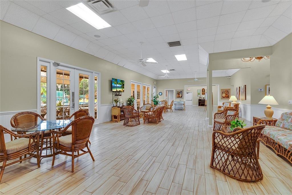 5720 Pelican Pointe Drive, Unit 3 Sebastian, FL 32958 - Photo 29 of 41 31