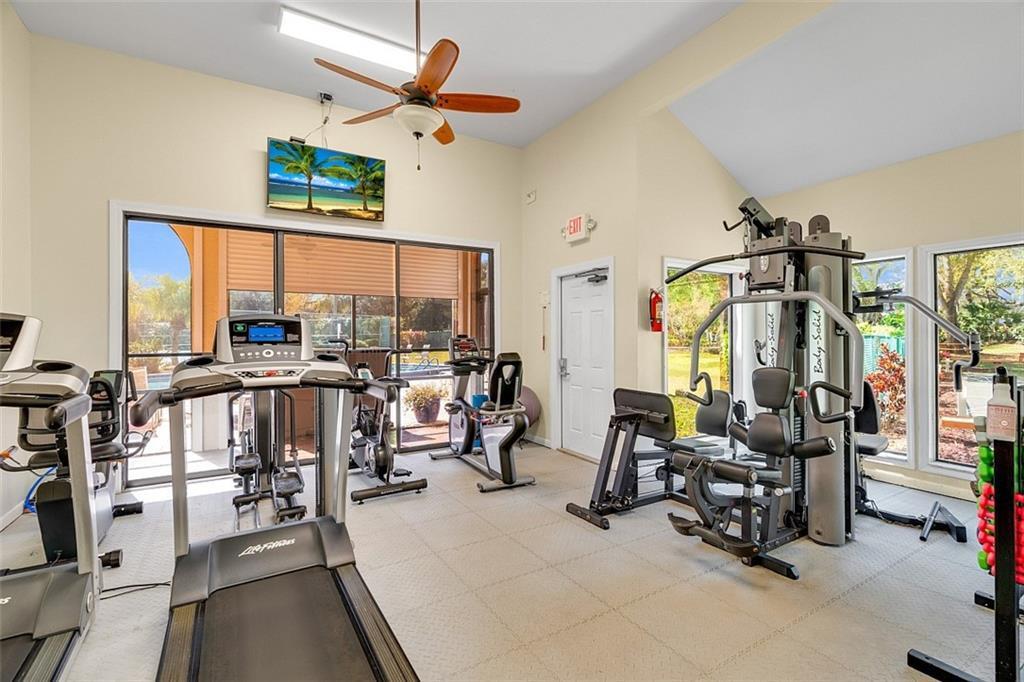 5720 Pelican Pointe Drive, Unit 3 Sebastian, FL 32958 - Photo 30 of 41 30