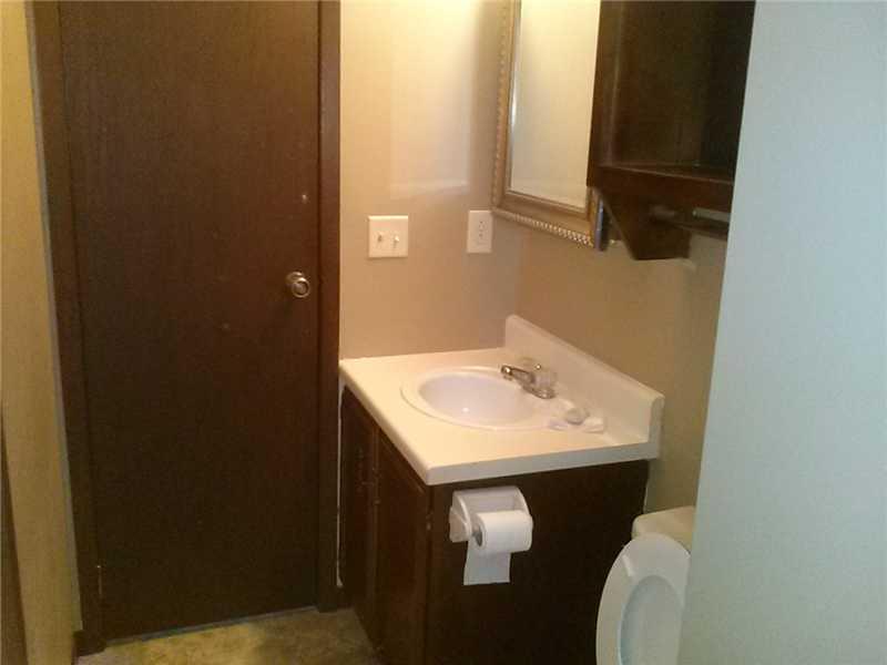 2020 Tamarack Road Anderson, IN 46011 - Photo 11 of 19 Gallery Image 11