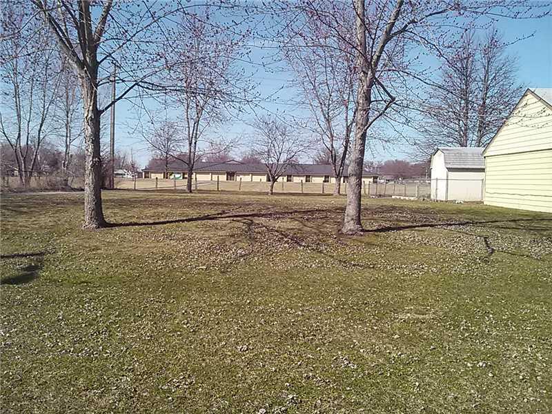 2020 Tamarack Road Anderson, IN 46011 - Photo 12 of 19 Gallery Image 12