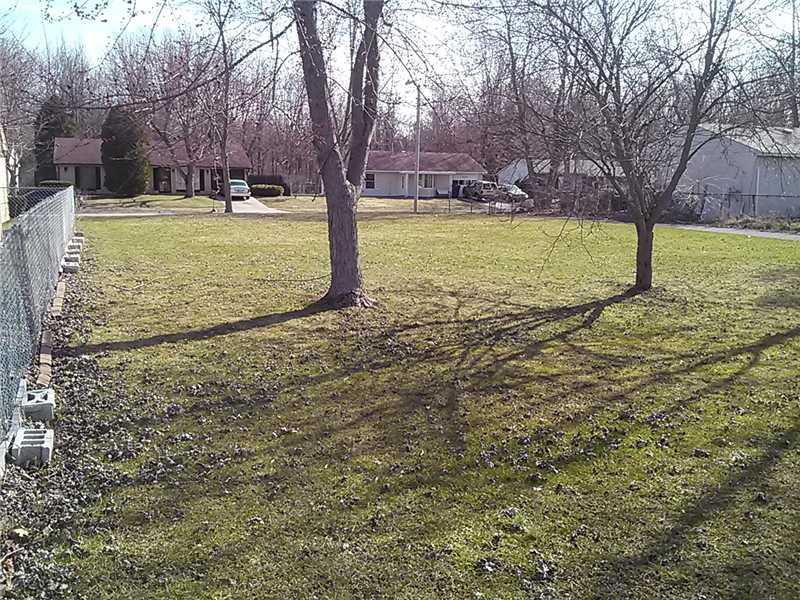 2020 Tamarack Road Anderson, IN 46011 - Photo 18 of 19 Gallery Image 18