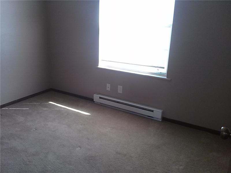 2020 Tamarack Road Anderson, IN 46011 - Photo 8 of 19 Gallery Image 8