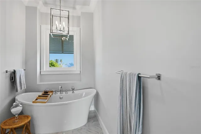 $4,250,000 | 628 Dundee Lane, Holmes Beach, FL 34217