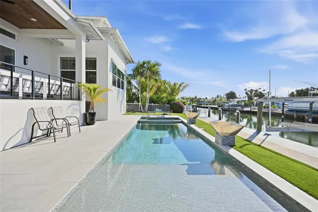 $4,250,000 | 628 Dundee Lane, Holmes Beach, FL 34217