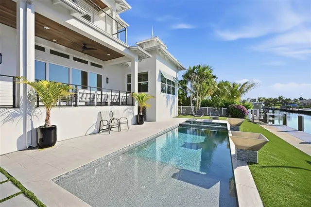 $4,250,000 | 628 Dundee Lane, Holmes Beach, FL 34217
