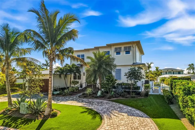 $4,250,000 | 628 Dundee Lane, Holmes Beach, FL 34217