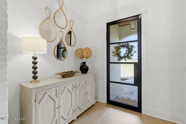 $799,000 | 400 Calvary Crossing, Brandon, MS 39047